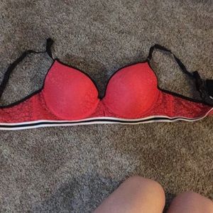 36c Bra rue 21